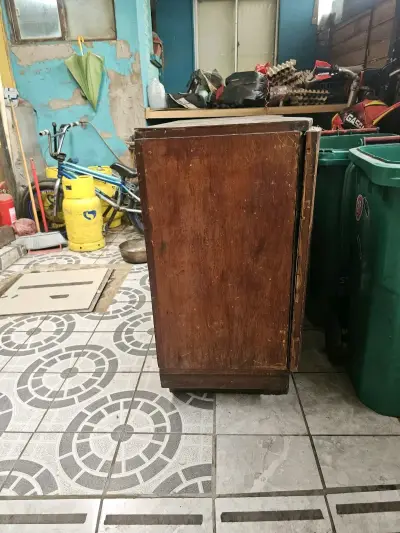 Mueble de madera antiguo  con puertas abatibles - miniatura 4