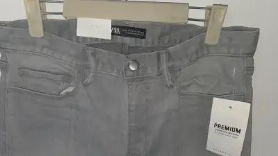 Jeans Zara Premium Gris – Talla 42 (W32) - miniatura 2