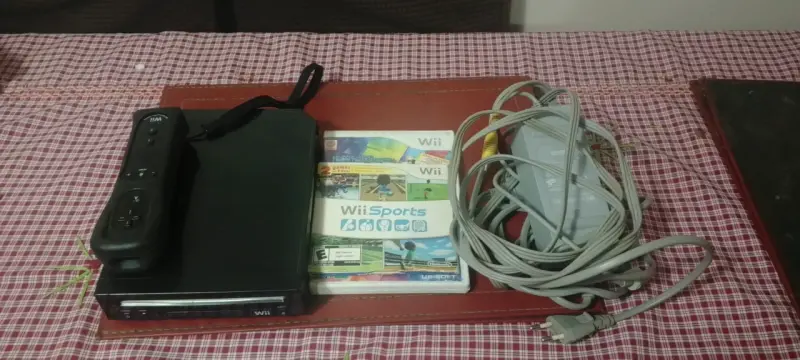 Consola Nintendo Wii con juegos y accesorios - 1