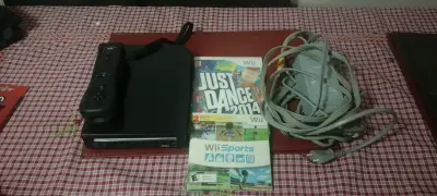 Consola Nintendo Wii con juegos y accesorios - miniatura 2