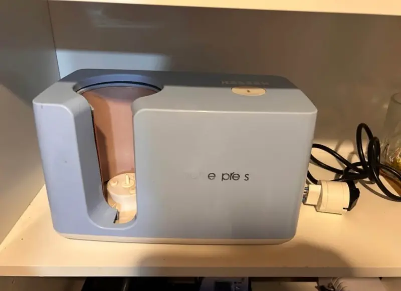 Máquina estampadora de tazones automática - 3