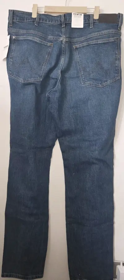 Jeans Wrangler Premium Denim Azul Hombre - miniatura 3