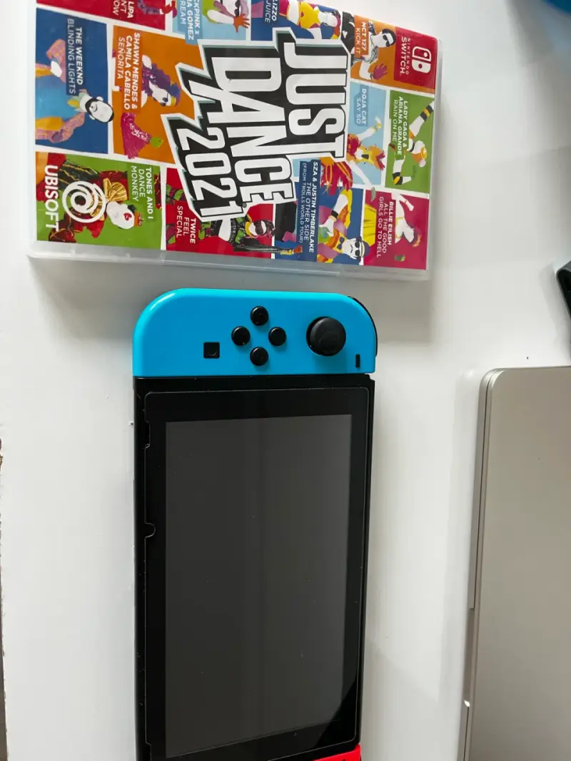 Consola Nintendo Switch 1 V2 - 2