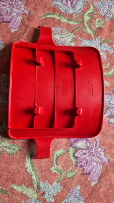 Accesorios rojos para silla Stokke - miniatura 2