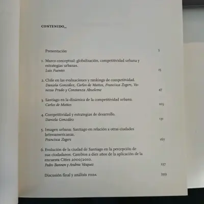 Libro 'Santiago de Chile: Una Ciudad Atractiva' - miniatura 2