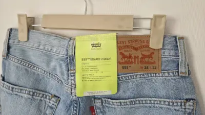 Jeans Levi's 555 Relaxed Straight Azul Claro - miniatura 2