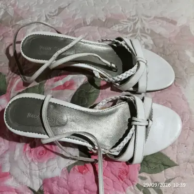 Sandalias de cuña blancas Vélez Shoes - miniatura 3