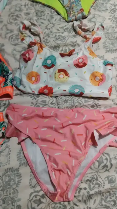 Conjunto de bikini estampado floral Attitude - miniatura 2