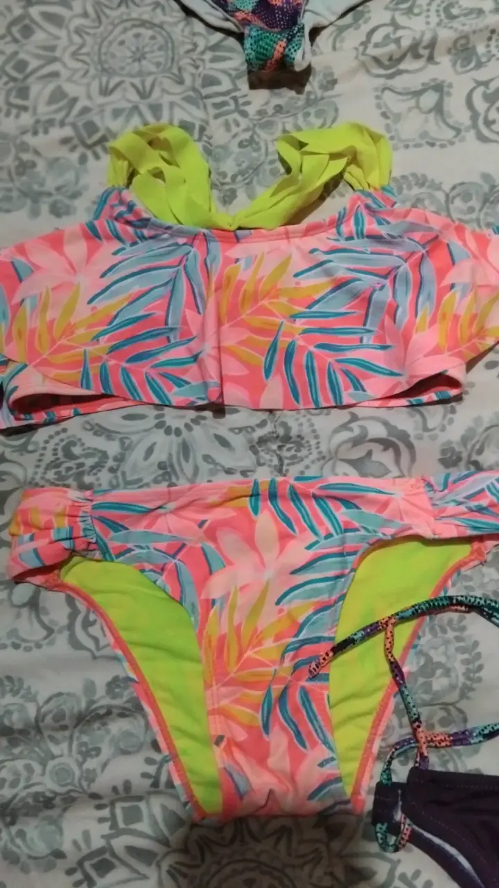 Conjunto de bikini estampado floral Attitude - 4