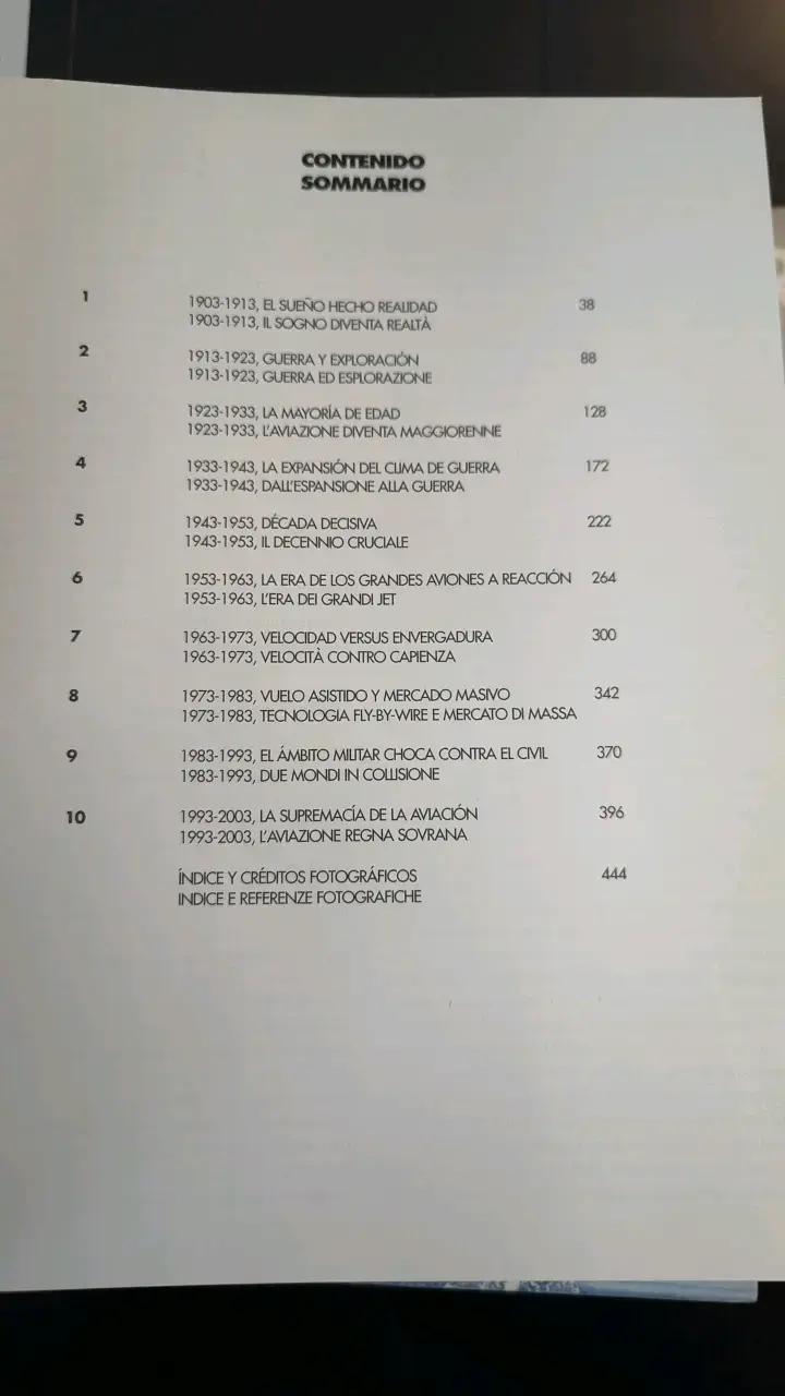 Libro Un Siglo de Aviación por Peter Almond - 2