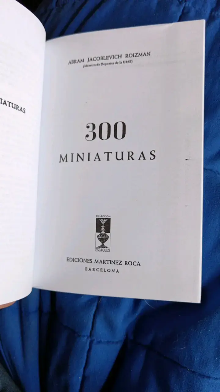 Libro 300 Miniaturas de A. Roizman - 2