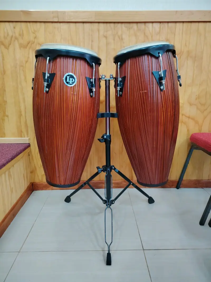 Congas LP de madera con soporte - 4
