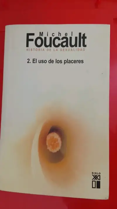 Libro 'El Uso de los Placeres' de Michel Foucault - miniatura 1