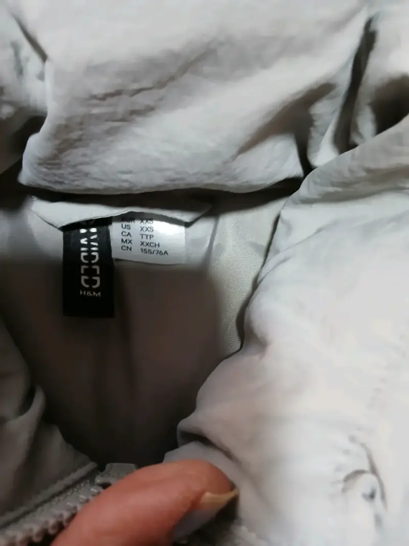 Chaleco acolchado gris talla XS H&M - 2