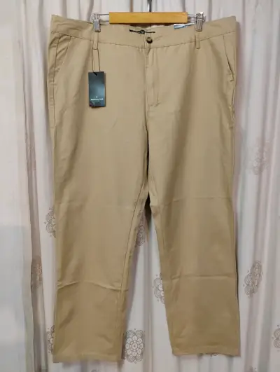 Pantalón beige para hombre talla 54 - miniatura 1
