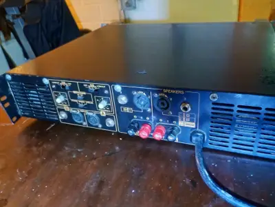 Amplificador de Potencia clon Yamaha P5000 - miniatura 2