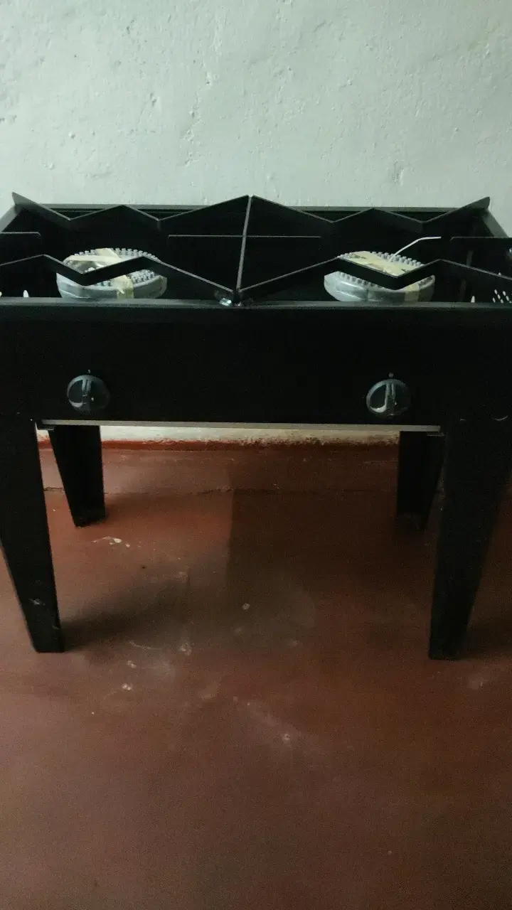 Cocina a gas de dos quemadores negra - 2