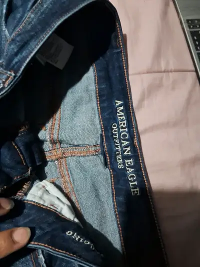 Jeans American Eagle desgastados para mujer - miniatura 4