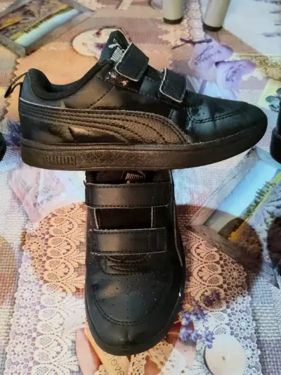 Zapatillas deportivas negras Puma para niños - miniatura 4