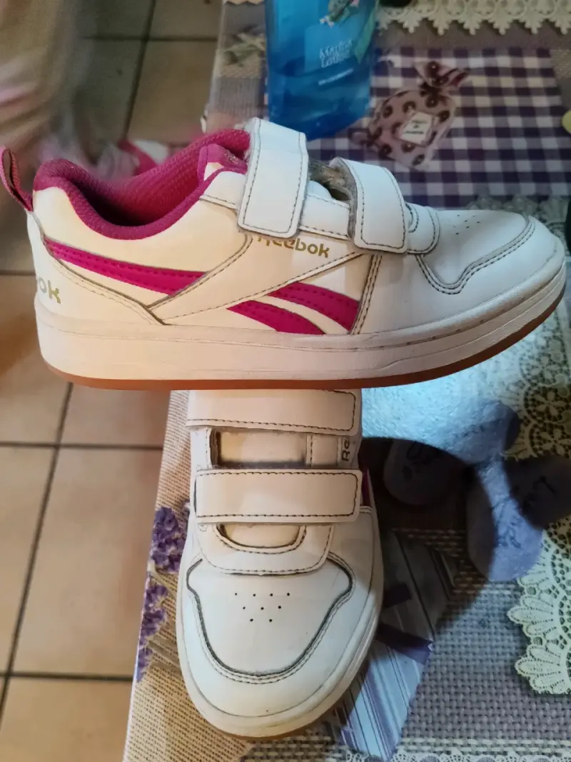 Zapatillas deportivas negras Puma para niños - 6