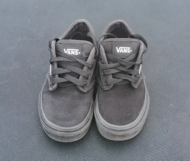 Zapatillas Vans Black Niño Talla 28 - 1