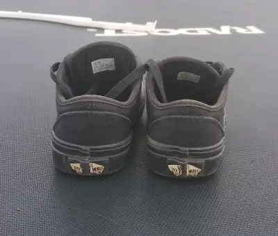 Zapatillas Vans Black Niño Talla 28 - miniatura 3