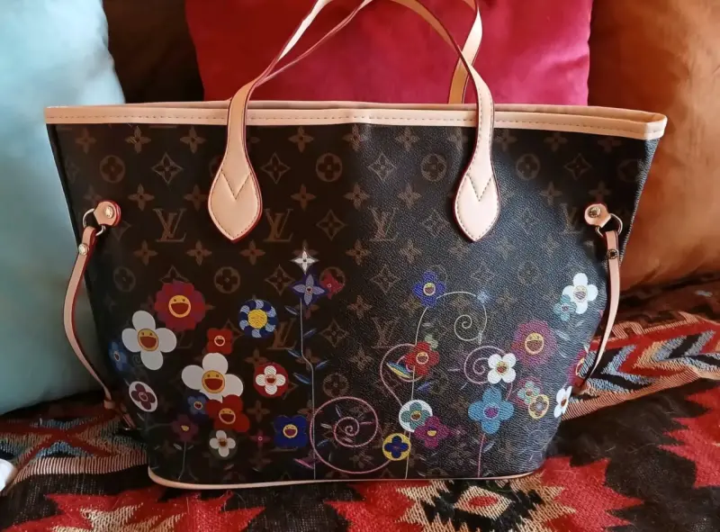 Bolso Louis Vuitton con diseño floral - 1
