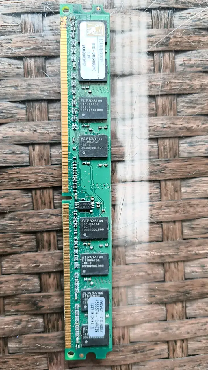 Memoria RAM Kingston 1GB DDR2