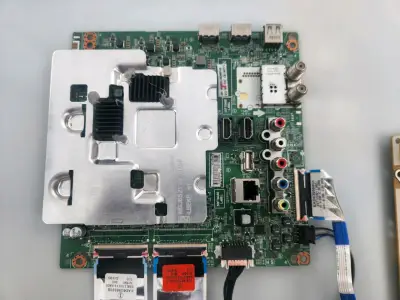 Partes de TV LG 49UJ6510 para reparación - miniatura 4