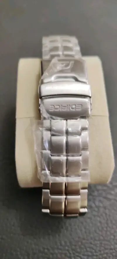 Reloj Casio Edifice Cronógrafo Plateado - miniatura 3