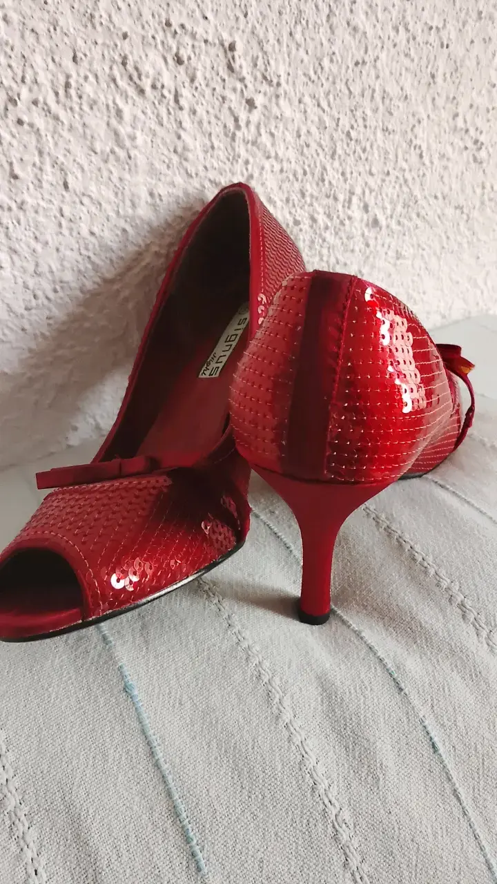 Tacones rojos con lentejuelas Signus - 2