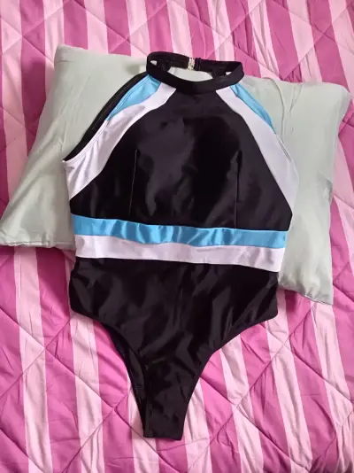 Traje de baño una pieza curvy - miniatura 2