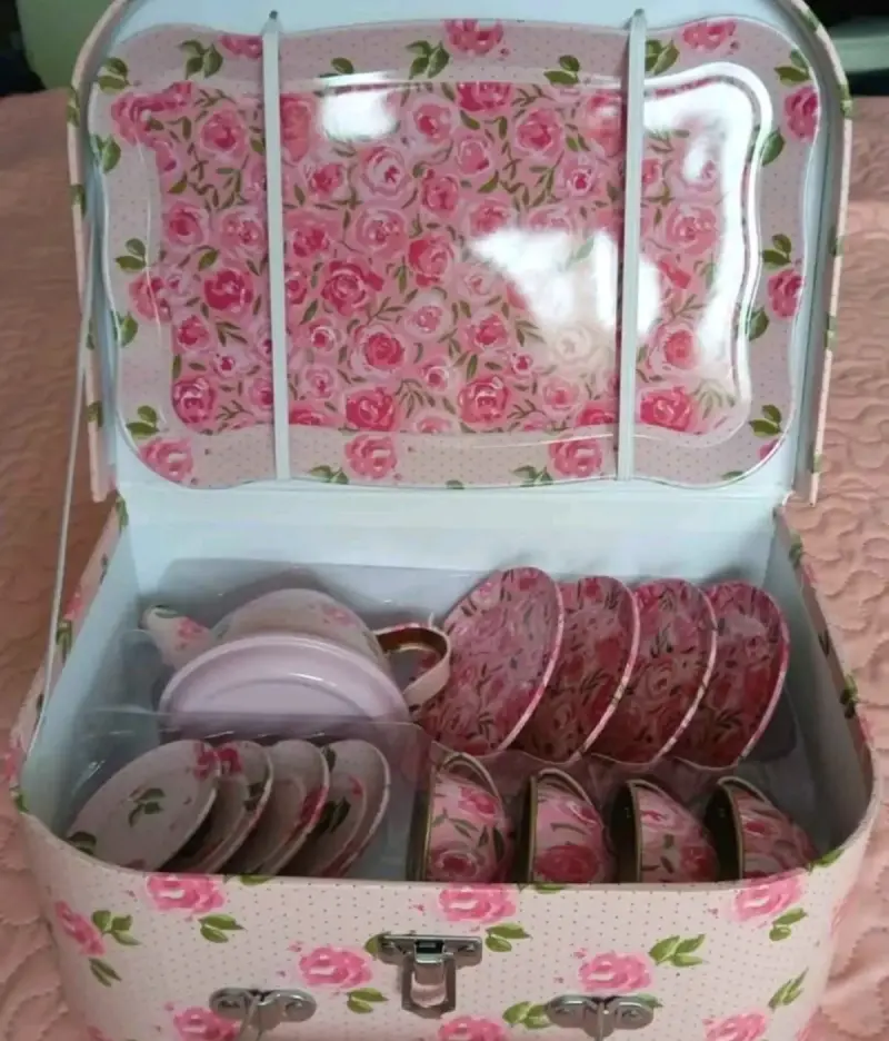 Hermoso set hora del té metálico totalmente nuevo