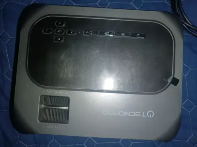 Proyector TecnoPro HD - miniatura 2