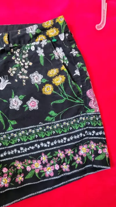 Shorts Old Navy t. 38-40 - miniatura 4