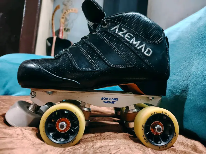 Patines de cuatro ruedas Azemad negros - 4