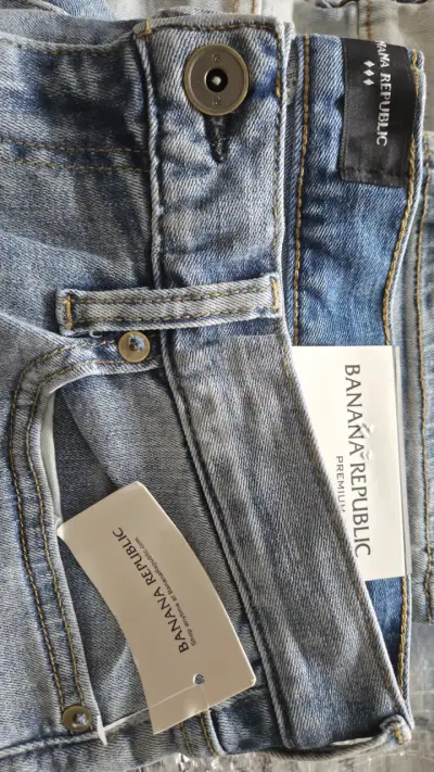 Jeans azul claro Banana Republic para hombre - miniatura 3