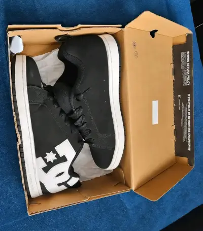 Zapatillas negras DC Court Graffik para hombre - miniatura 2