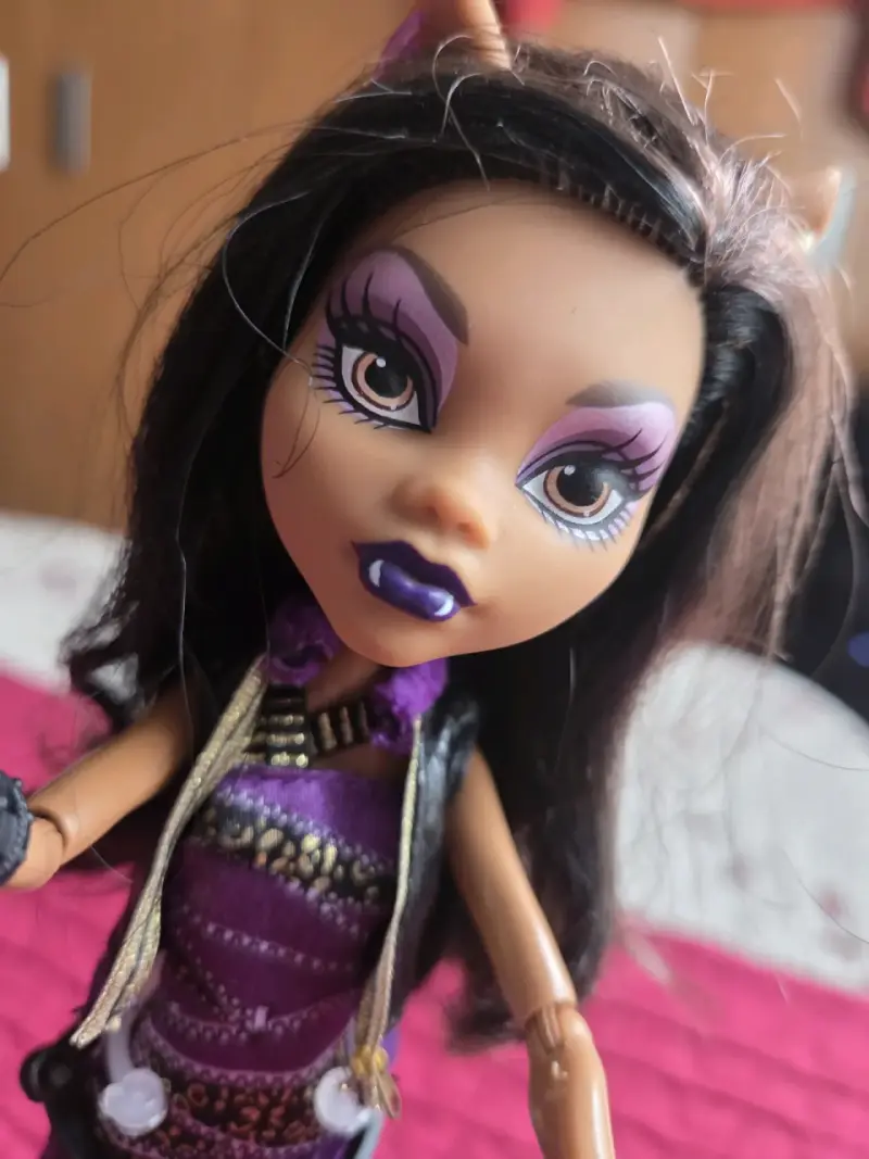 Muñeca Monster High Clawdeen Wolf con Ropa Adicional - 2