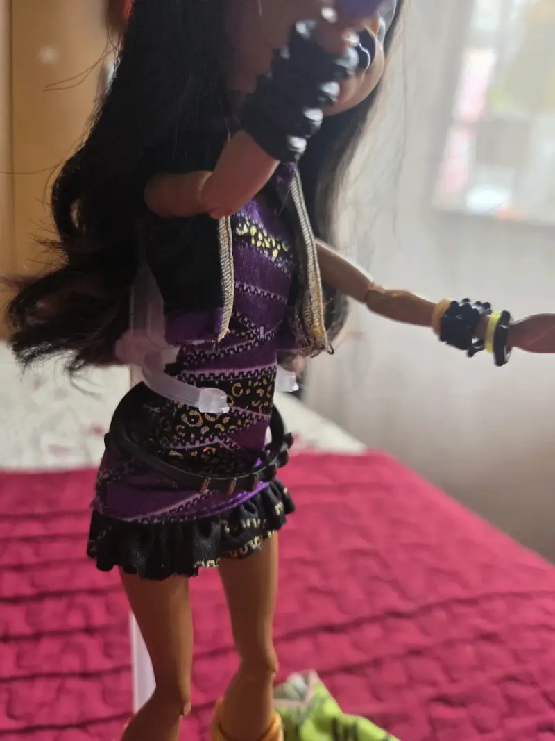 Muñeca Monster High Clawdeen Wolf con Ropa Adicional - 3