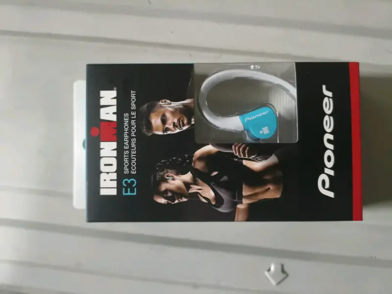 Audífonos deportivos Pioneer Ironman E3 - 2