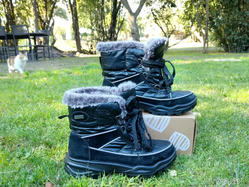 Botas de invierno negras con forro de piel sintética - 2