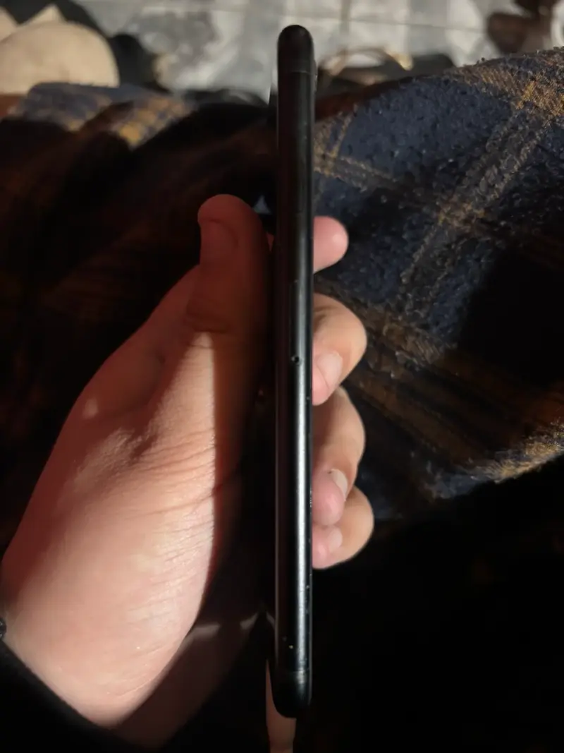 iPhone SE 2020 64gb - 2