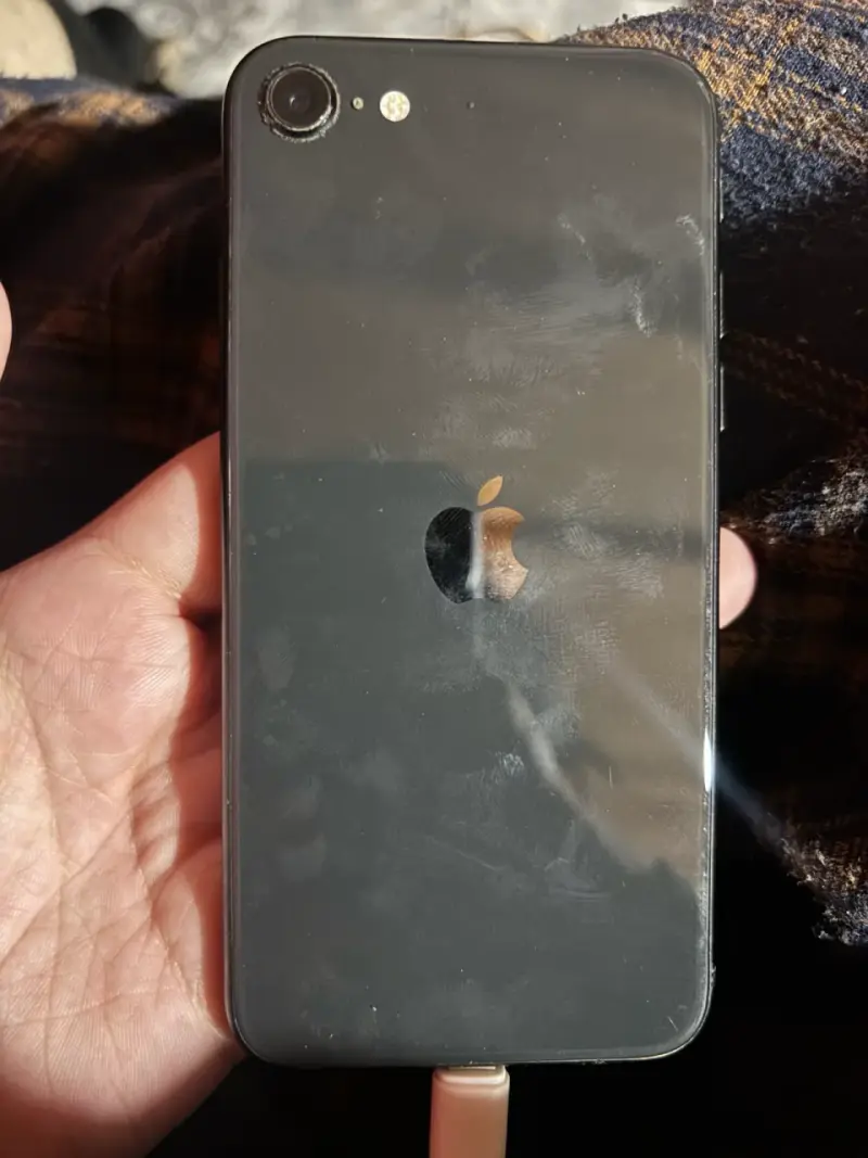 iPhone SE 2020 64gb - 4
