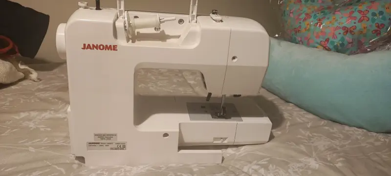 Máquina de Coser Janome 1050DC con Múltiples Puntadas - 3