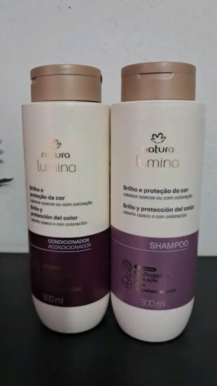 Shampoo Natura Lumina para cabello rubio o con canas - 2