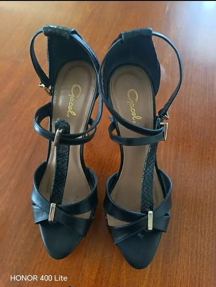 Sandalias de tacón alto negras para mujer - 3