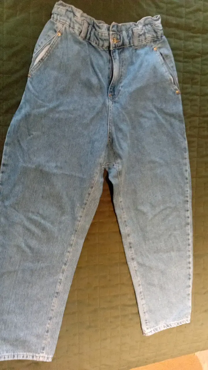 Jeans de mezclilla azul para mujer - 1
