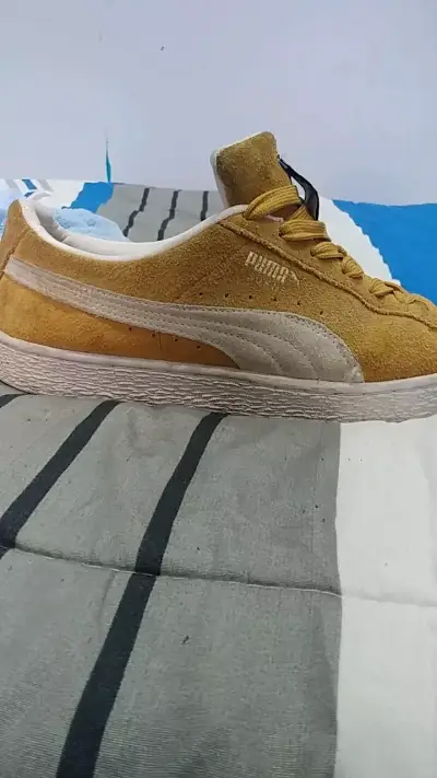 Zapatillas Puma de gamuza amarillas - miniatura 2