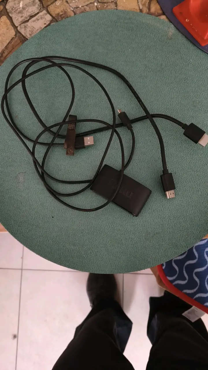 Reproductor de Streaming Roku con Control Remoto - 2